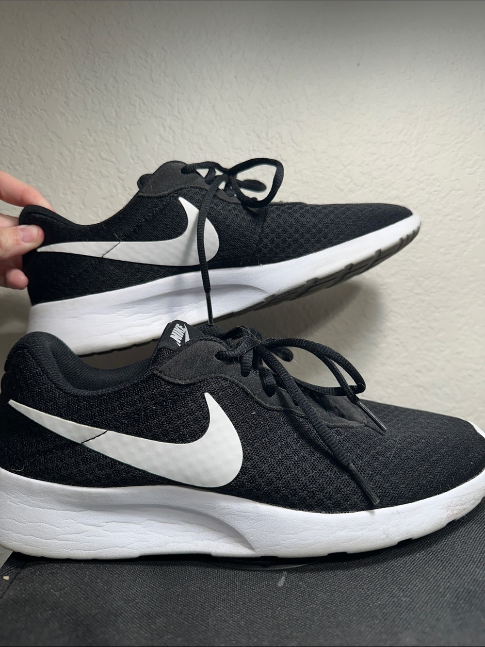 Nike Black and White Athletic Running Shoes